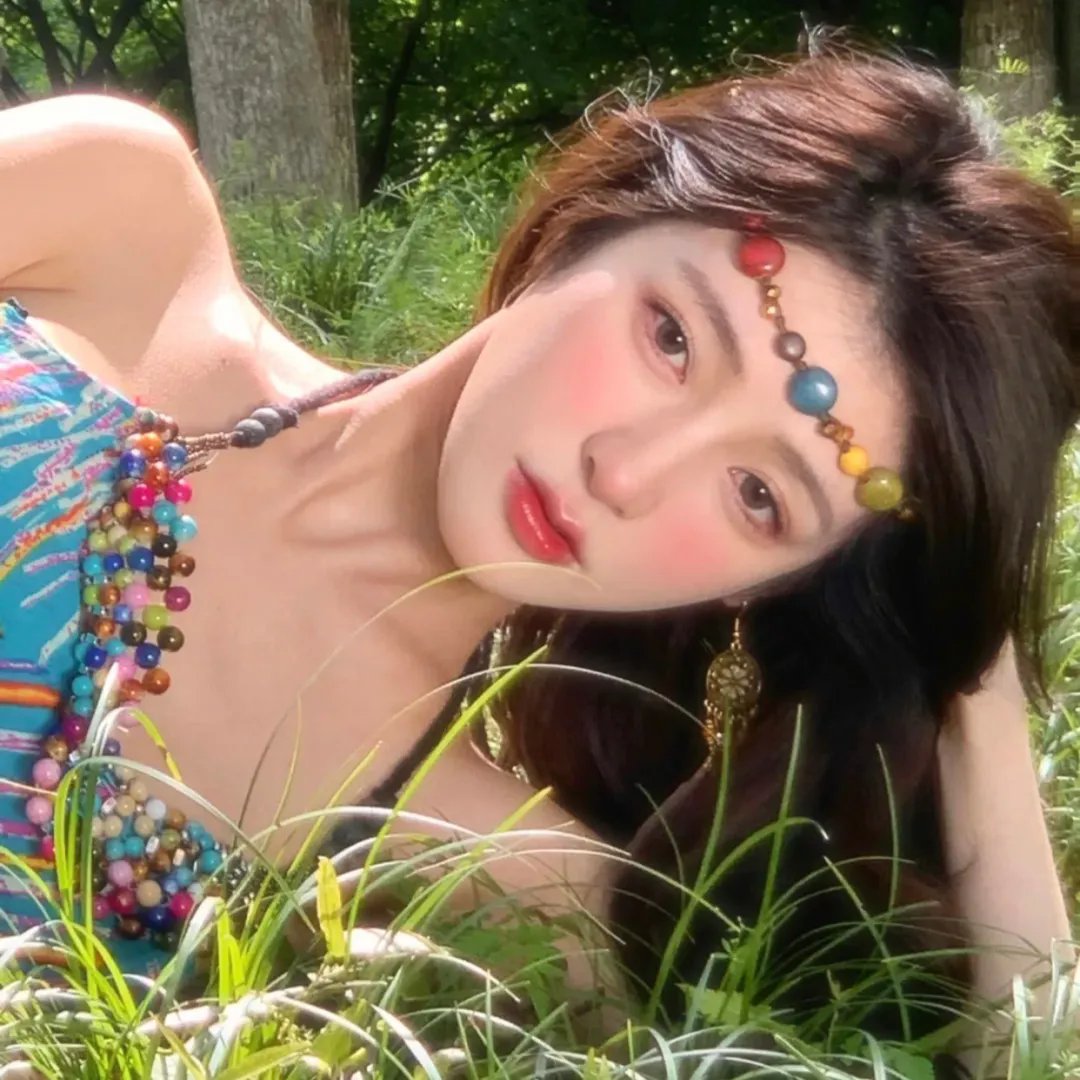 贝塔尼·休斯的世界宝藏 第一季